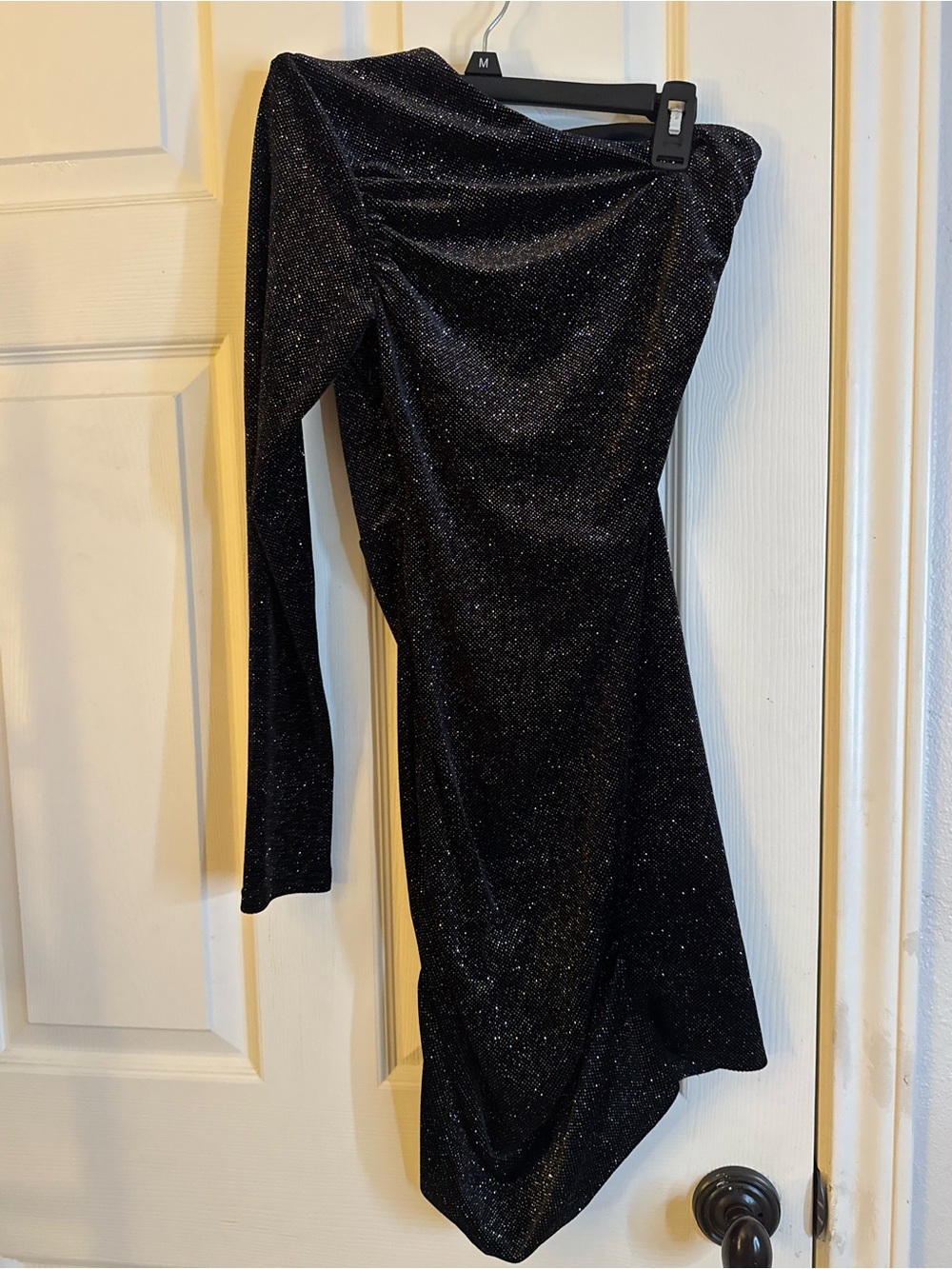 Sparkling One-Shoulder Black Asymmetric Dress